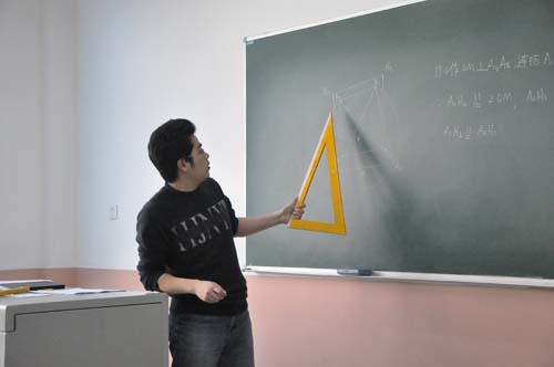 徐汜初二數(shù)學競賽1.JPG